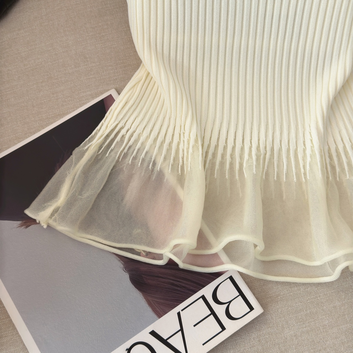 Sleeveless Knit Lace Panel Tank Top for Women Summer New Slimming Pullover - Image 4