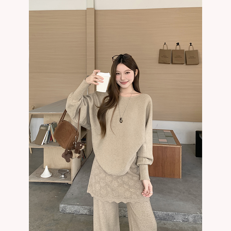 Sweet Knit Two-Piece Set with Faux Layered Pants - Style 6f5500 - Image 5