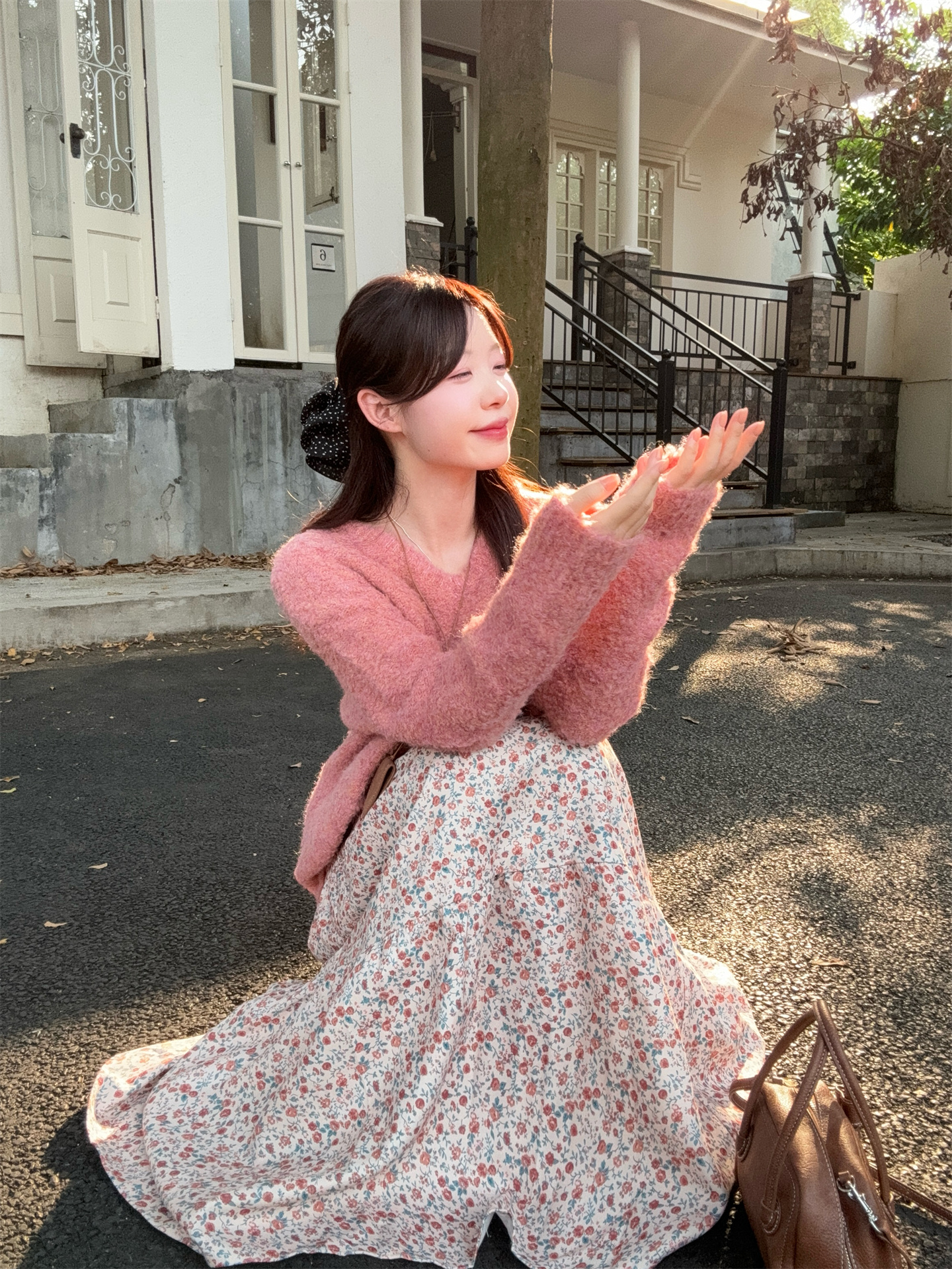 Sweet Pink Knit Sweater and Floral Skirt Two-Piece Set - Image 4