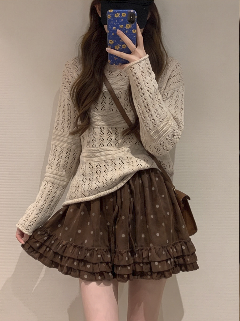 Sweet Ruffle Trim Suede Polka Dot Mini Skirt with Elastic Waist - Style 68bfb5 - Image 4